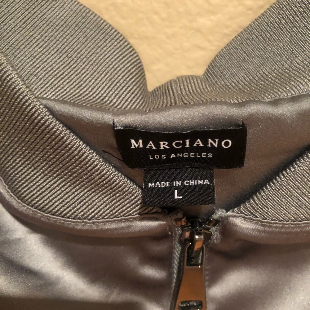 Jacket - Picture 2 of 4